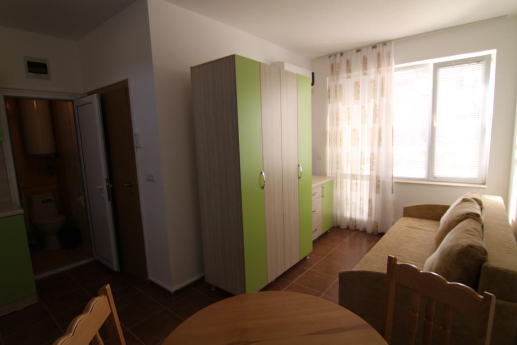 Apartments In Lotos Complex Кранево Номер фото